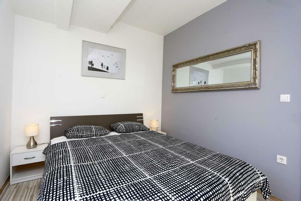 Viva Riva Zadar Apartment Exterior photo